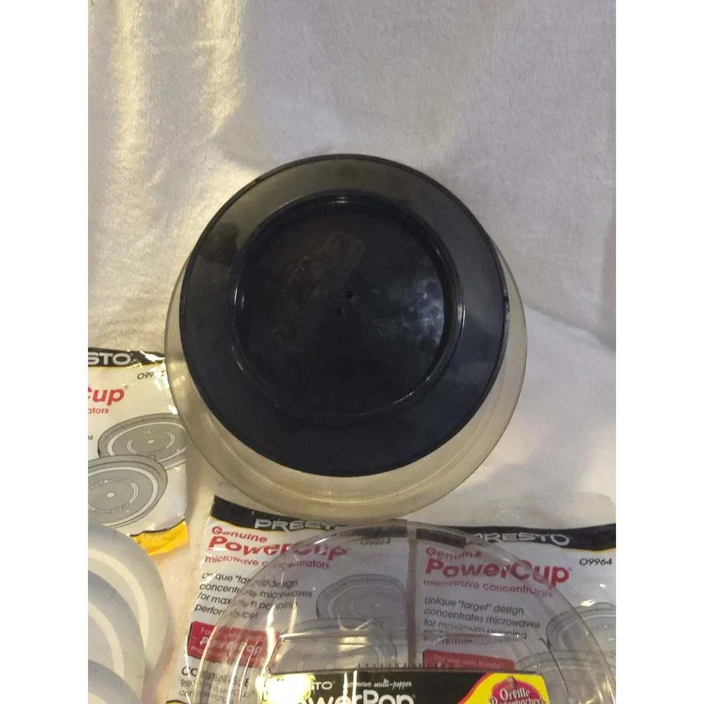 Presto PowerPop Microwave Popcorn Popper Bowl 04830 with 10 PowerCup Filters EUC